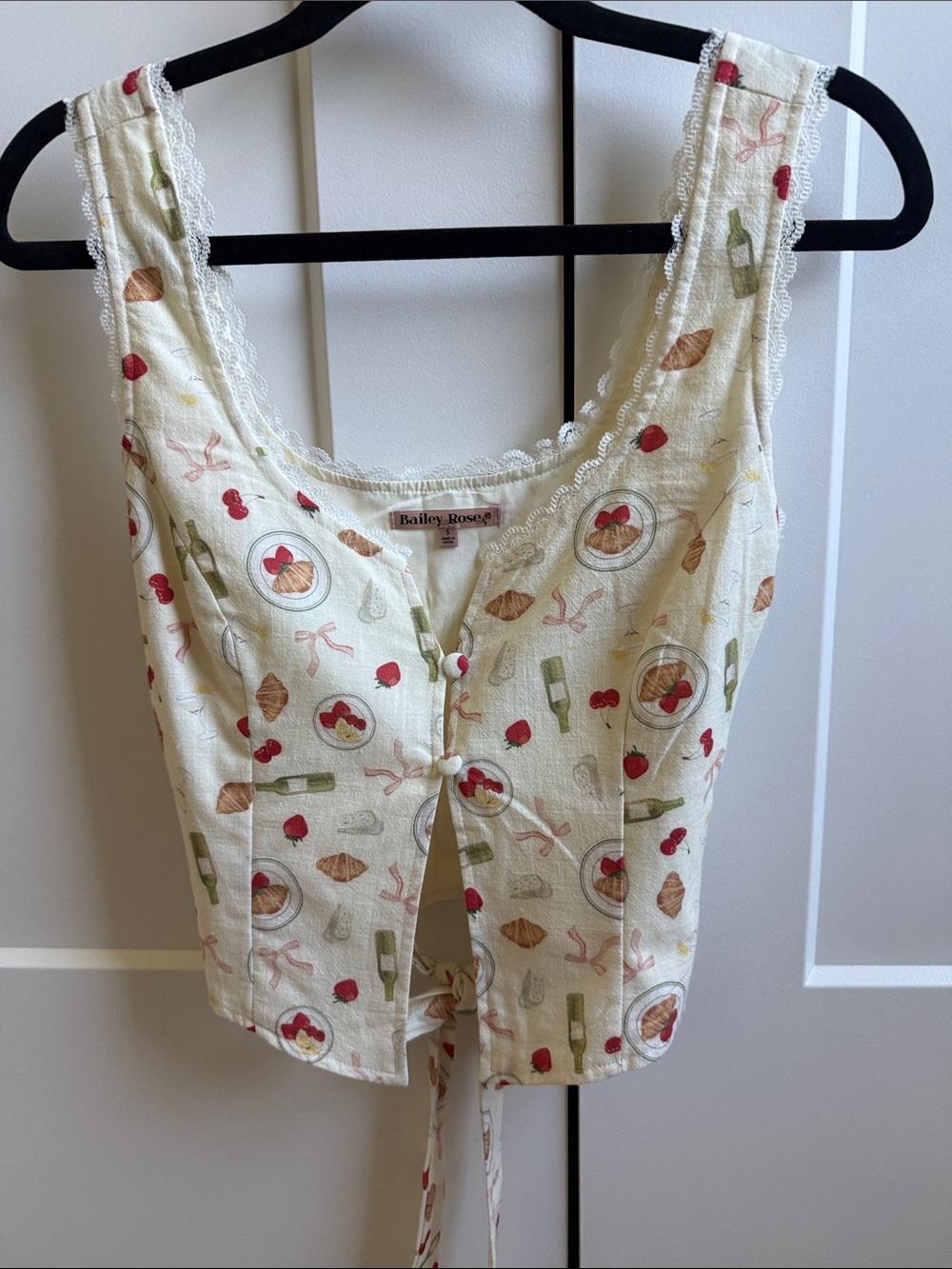 Euro Summer Lace-Trim Crop